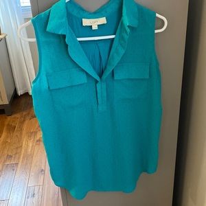Loft Teal Polka Dot Sleeveless Blouse with Front Pockets, Size Med